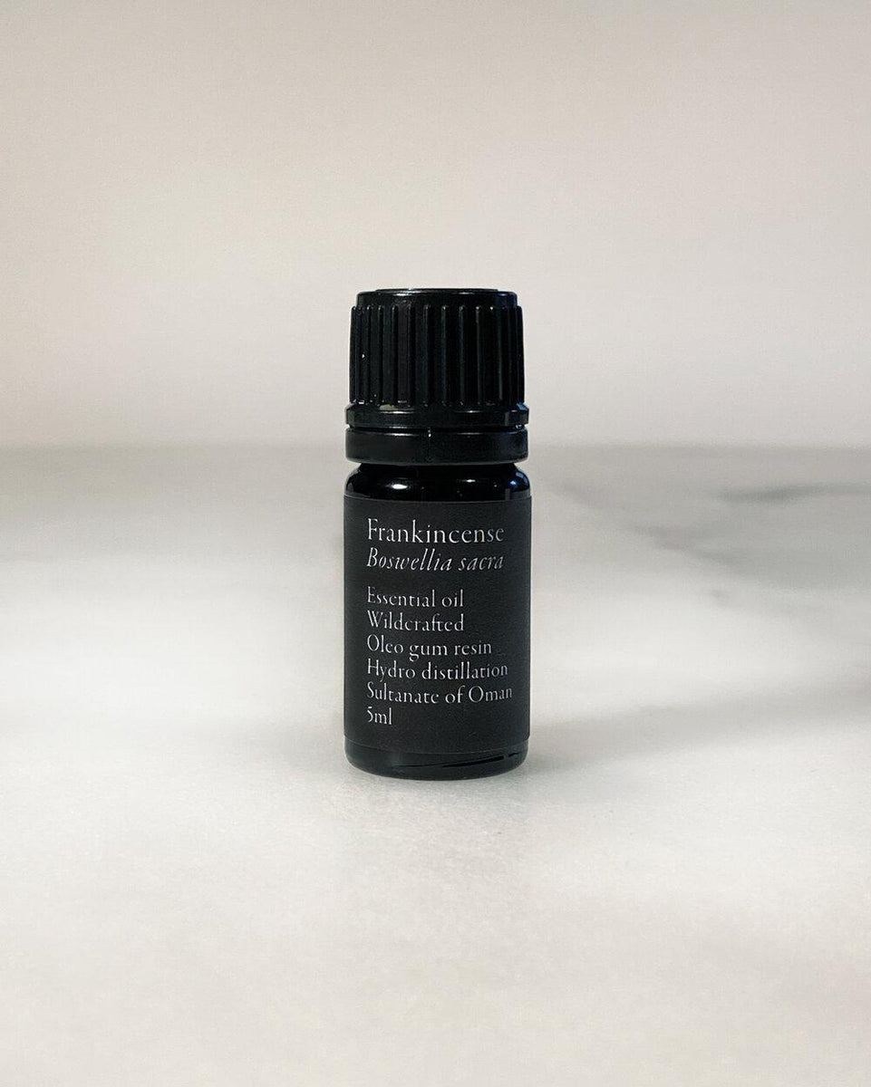 Frankincense Essential Oil (Sourced From Oman)